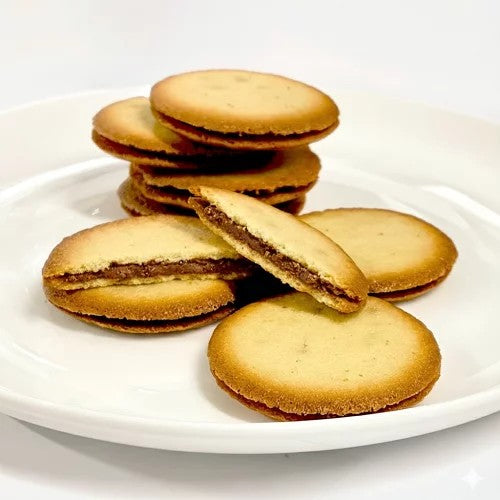 GODIVA Hokkaido Limited Caramel & Milk Chocolate Langue de Chat Cookies 8pcs Made in Japan